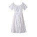 فستان أبيض نسائي نصف كم مع شريط الخصر