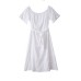 فستان أبيض نسائي نصف كم مع شريط الخصر