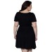 الفستان النسائي الواسع ذو اللون الأسود الجميل