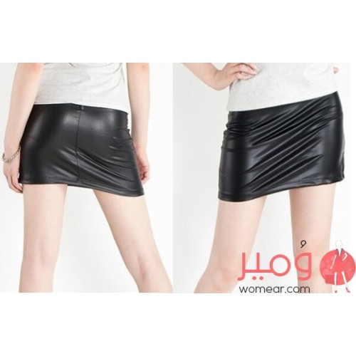 تنورة من الجلد قصيرة بسحاب