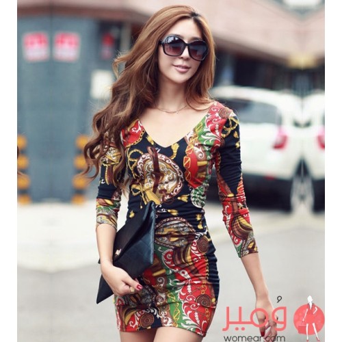 فستان صيفي برقبة مثلثة كم طويل