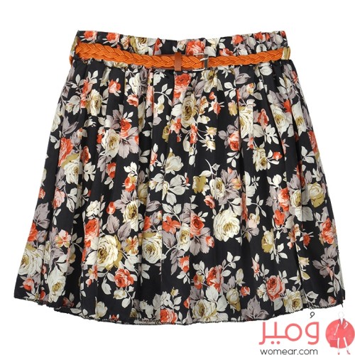 تنورة من الشفون مزينة بالزهور