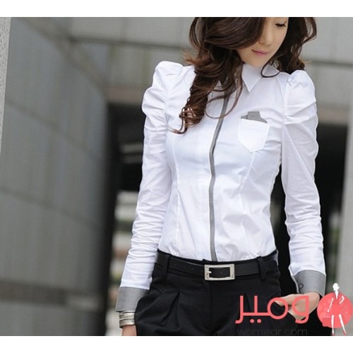 بلوزة بأزرار كم طويل تصميم ناعم