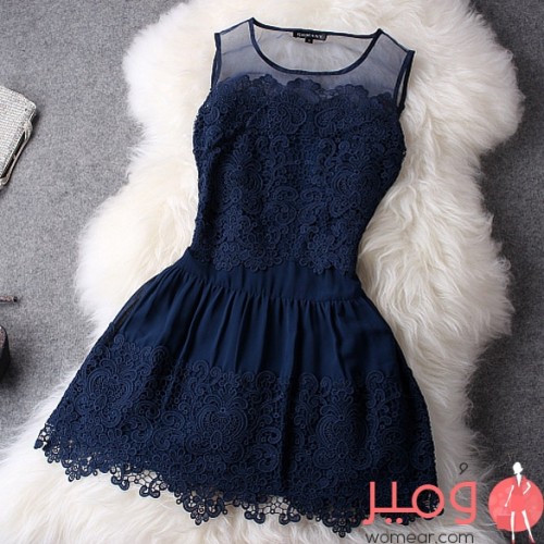 فستان صيفى قصير انيق وجذاب مع أكمام عاريه وتنوره واسعه 