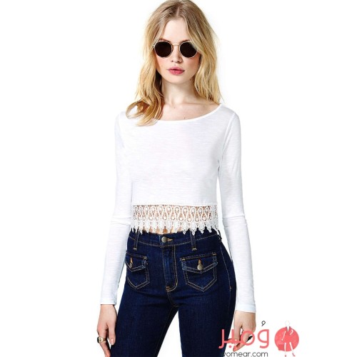 بلوزة صيفية أنيقة  برقبة دائرية وأكمام طويلة عارية البطن 