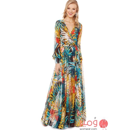 فستان  طويل وأنيق أكمام طويلة  مزين بطبعات نقوش ملونة على كامل التصميم