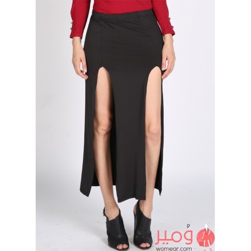 تنورة طويلة قصة ضيقة بفتحات من الأمام