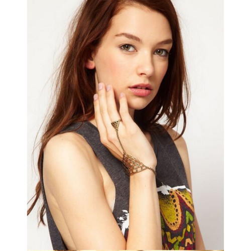 سوار وخاتم شيك وجذاب 