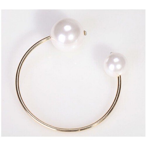 سوار مميز لليد