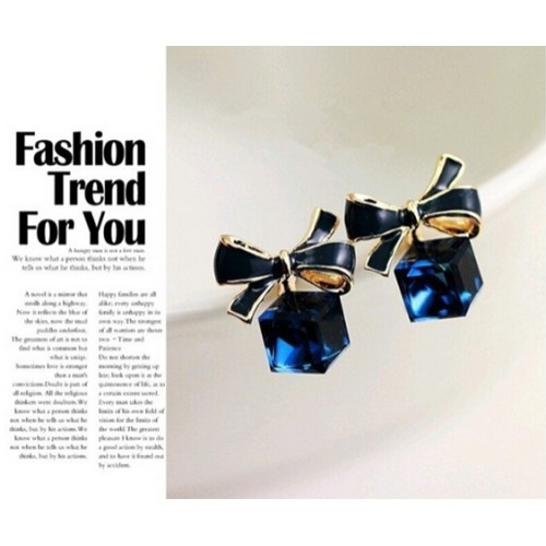 أقراط بشكل جميل للأذن