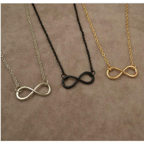 عقد بقلادة شيك 