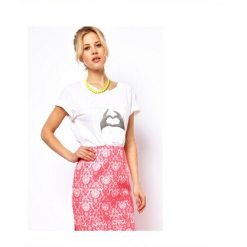 قلادة بشكل سلاسل شيك وجذاب 