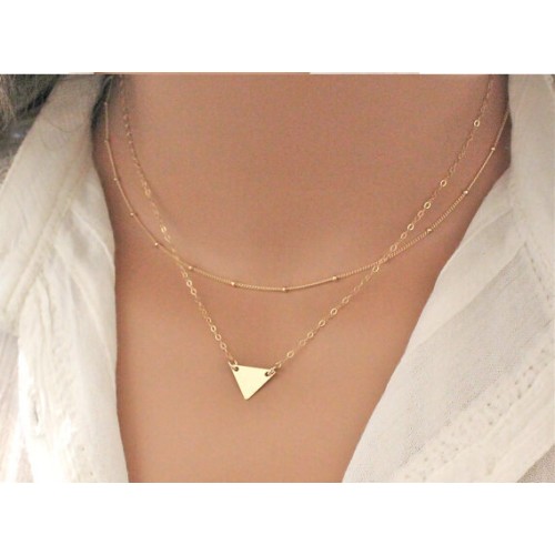 قلادة تصميم ناعم وجميل