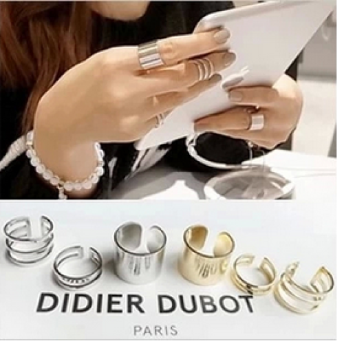 مجموعة خواتم بألوان جميلة 