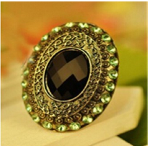 خاتم رائع تصميم جميل