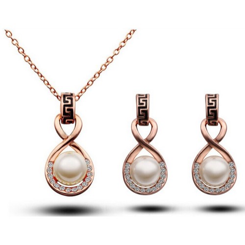 طقم (عقد بقلادة وأقراط دبوسية ) جميل