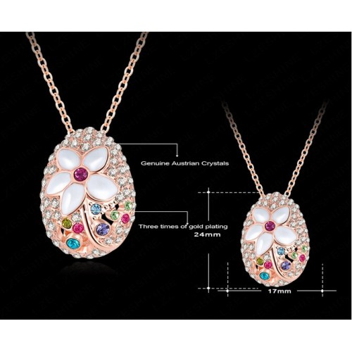 عقد بقلادة على شكل زهور شيك 